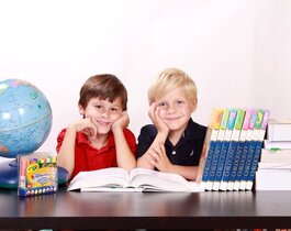 ESCOLINHA EM CASA - Atividades para Educação Infantil